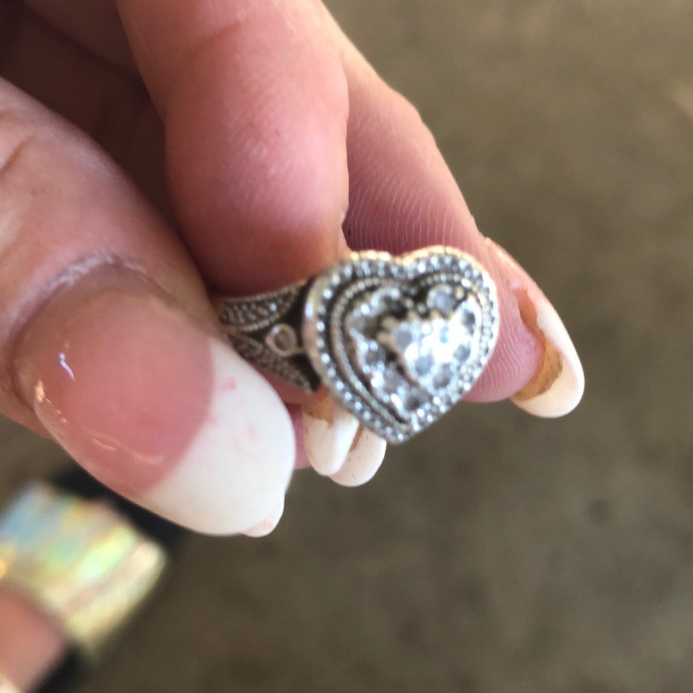 Beautiful heart dimond ring